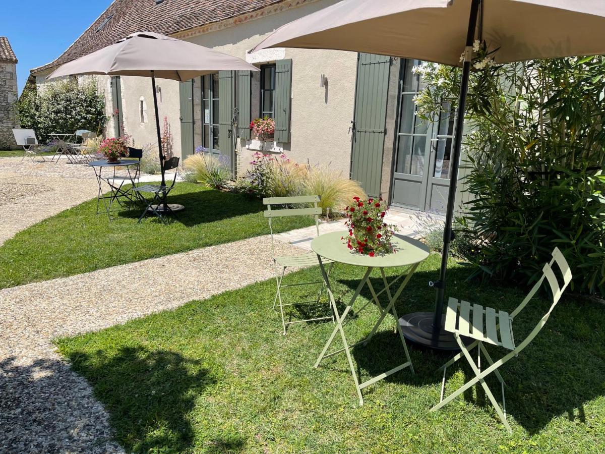 La Ferme Buissonniere Bed and Breakfast Bardou Buitenkant foto